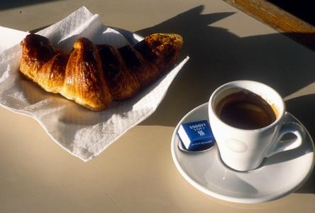 petit dej.jpg